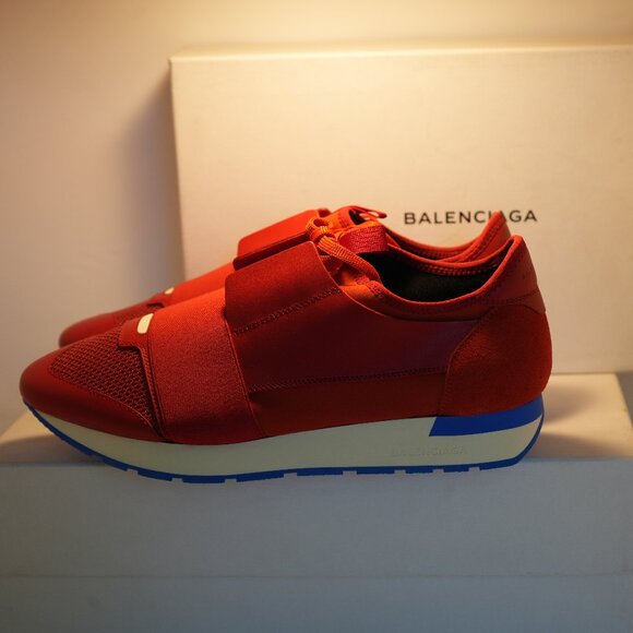 BALENCIAGA EU SIZE 42 - Picture 2 of 9